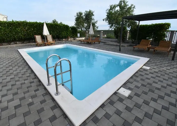 וילה Luxury Escape With Swimming Pool & Modern Design - Four Bedroom With Private Pool 1