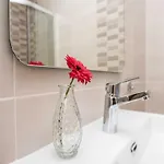 Vila Luxury Escape With Swimming Pool & Modern Design - Four Bedroom With Private Pool 1 *